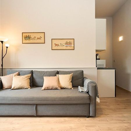 Appartamento Duomo Design Cube - 10 Minutes Walk From Brera Milano Esterno foto